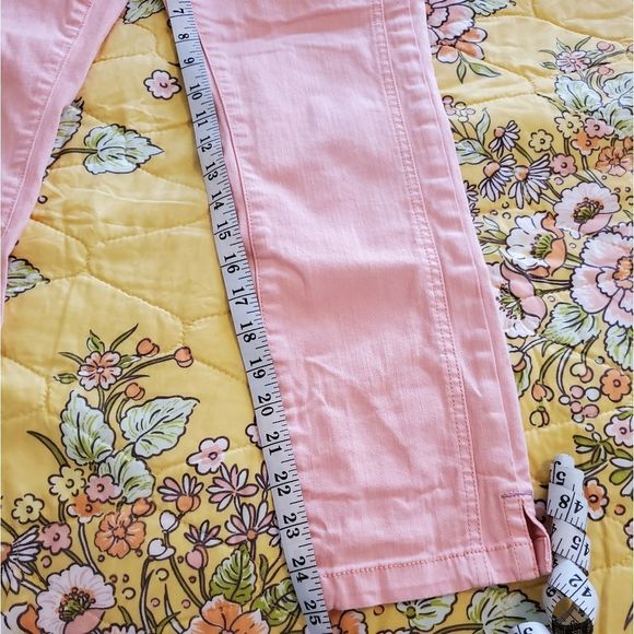Anthropologie X Pilcro & the Letterpress cropped pink jeans size 28 - Picture 3 of 8